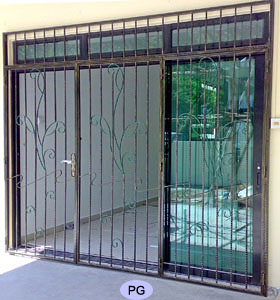 Folding gate design Singapore house