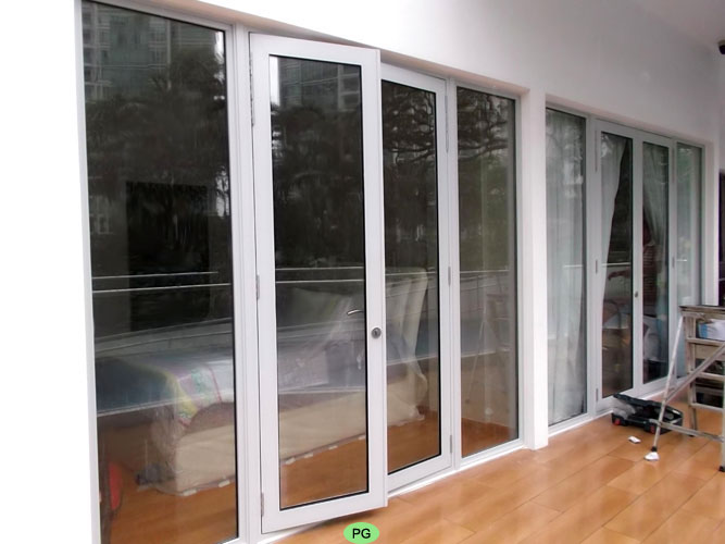 Balcony Glass Swing Doors
