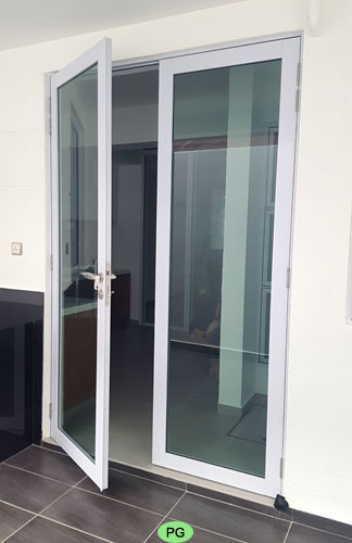 2 Panels Swing Doors