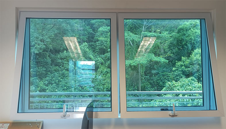 Kitchen Top Hung Windows